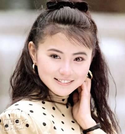 李赛凤图片