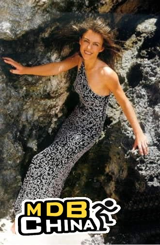 伊莉莎白·赫莉58021