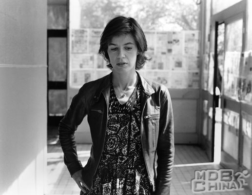 伊莲娜·雅各布123103