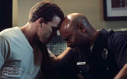 六英尺下第2季52154