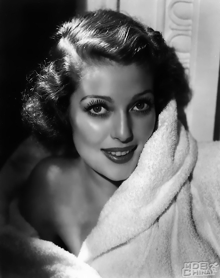 洛丽泰·扬171803