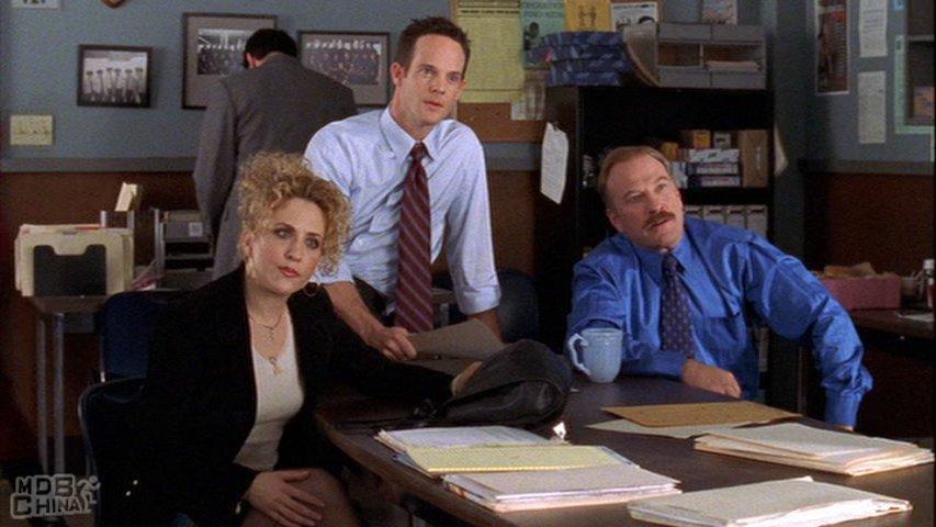 神探阿蒙第2季50575