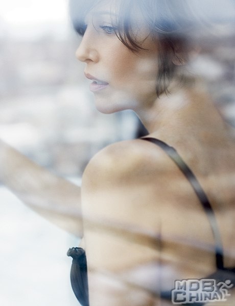 维拉·法梅加123010