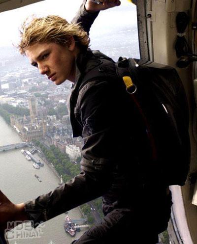 阿历克斯·派迪弗68873